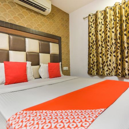 Hotel O Lexis Ludhiana Exterior foto