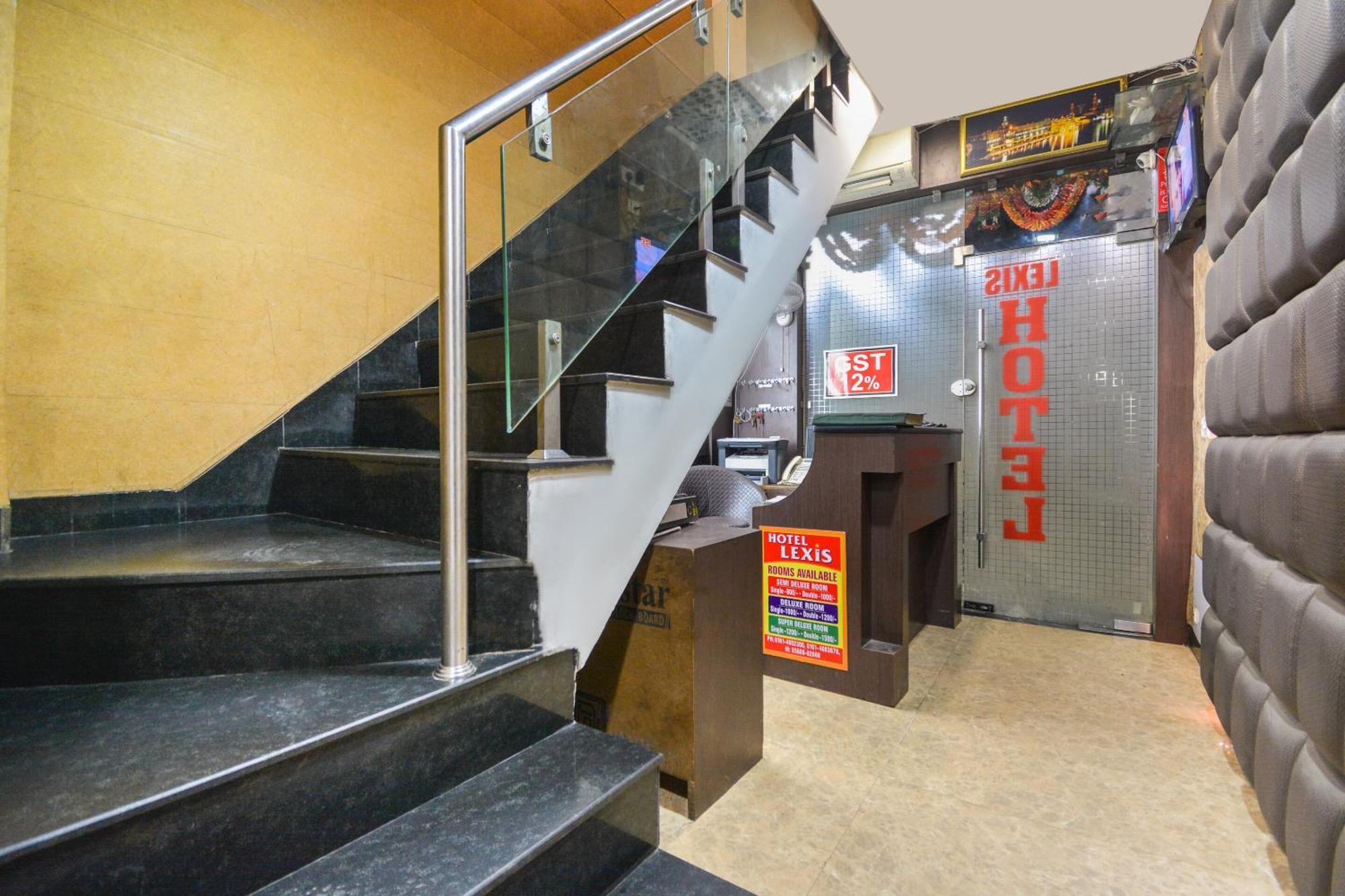 Hotel O Lexis Ludhiana Exterior foto