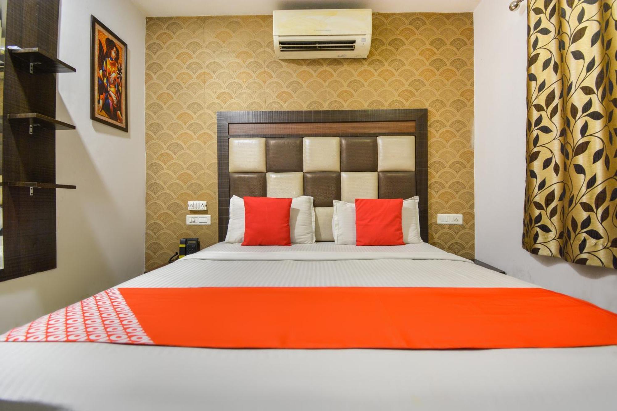 Hotel O Lexis Ludhiana Exterior foto